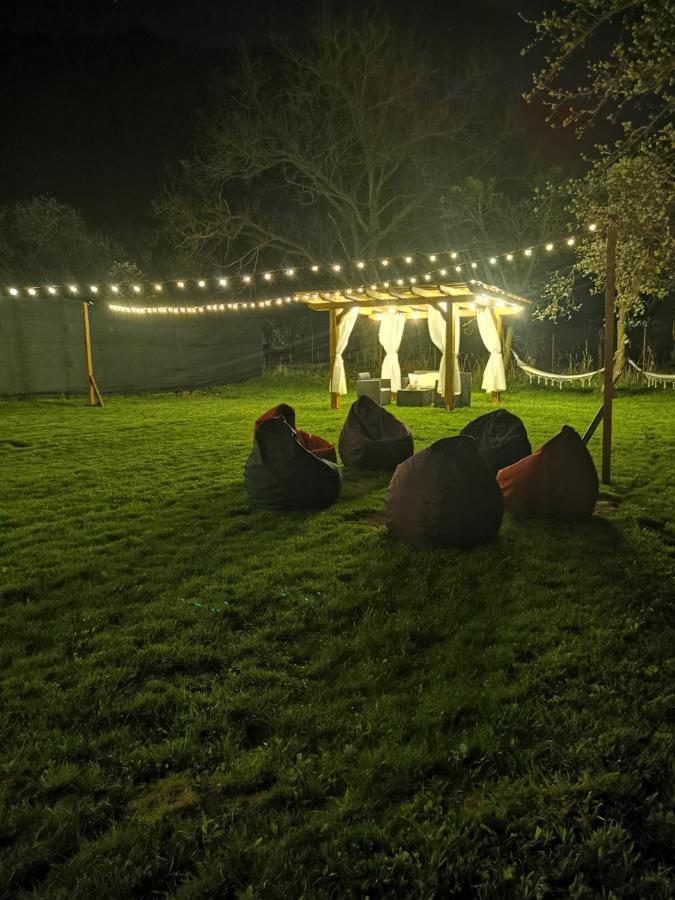 Green Garden Glamping Retezat Bălan Exterior photo